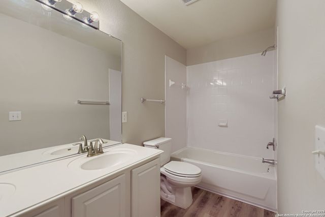 937 Forest Ridge, Schertz, TX 78154