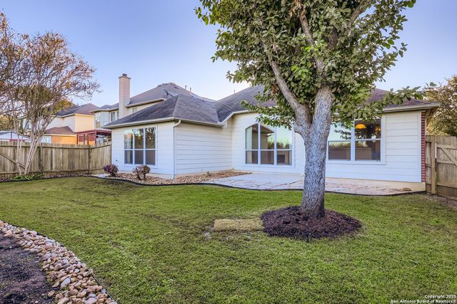 937 Forest Ridge, Schertz, TX 78154