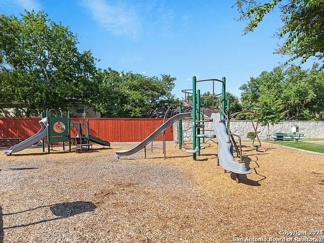 937 Forest Ridge, Schertz, TX 78154