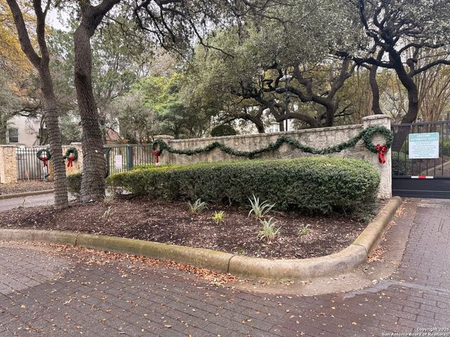 937 Forest Ridge, Schertz, TX 78154