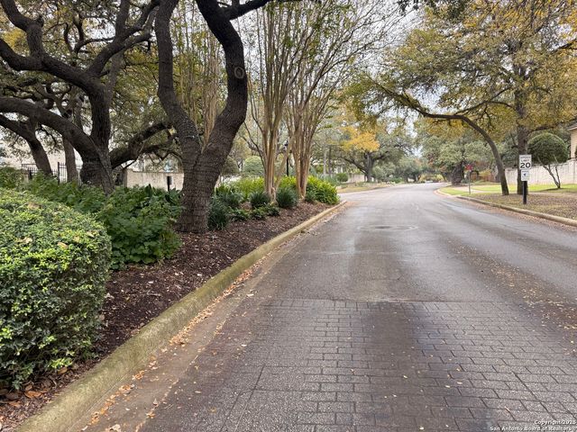 937 Forest Ridge, Schertz, TX 78154