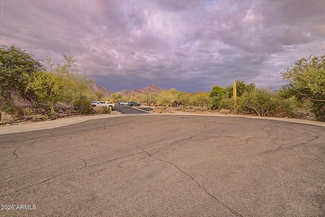10618 E MORNING STAR Drive, Scottsdale, AZ 85255