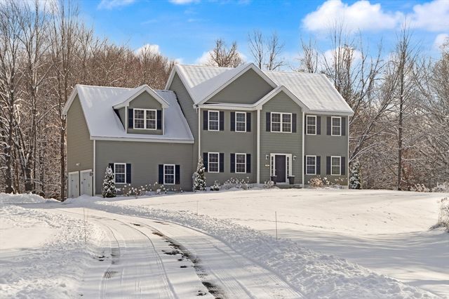 36 Gilchrest, Lunenburg, MA 01462