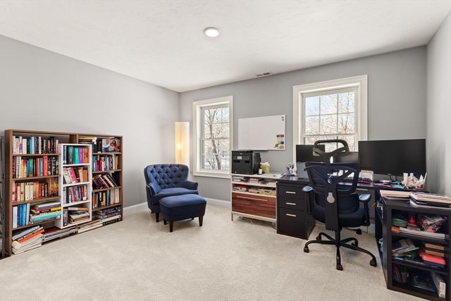 36 Gilchrest, Lunenburg, MA 01462