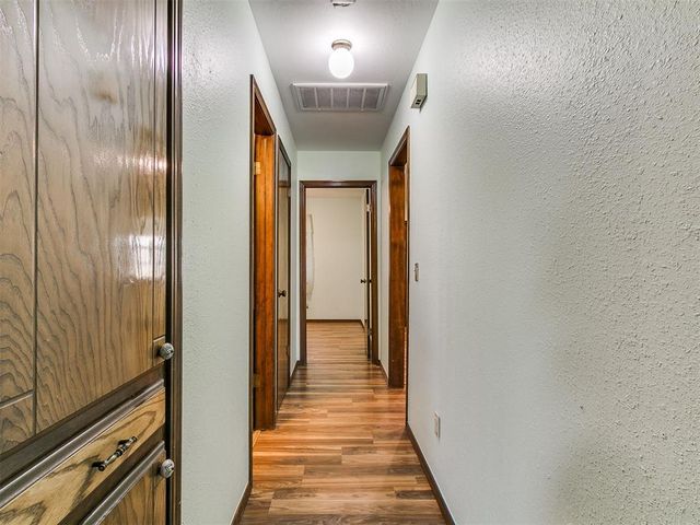 7805 Westwood Lane, Oklahoma City, OK 73169