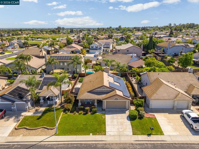4606 Chelsea Dr, Oakley, CA 94561