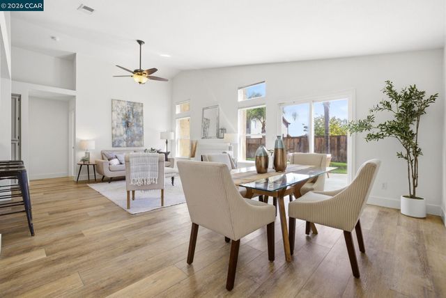 4606 Chelsea Dr, Oakley, CA 94561