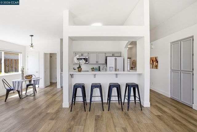 4606 Chelsea Dr, Oakley, CA 94561