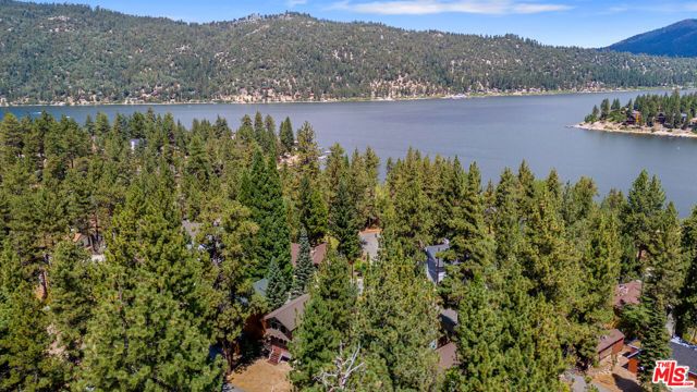 793 Rayo Lane, Big Bear City, CA 92315