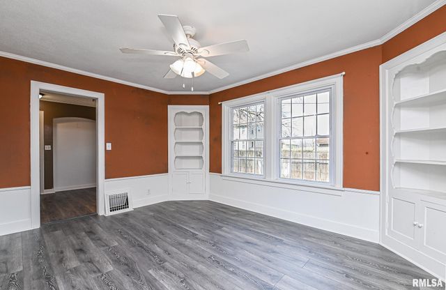 515 W ARMSTRONG Avenue, Peoria, IL 61606