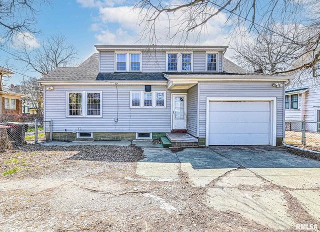 515 W ARMSTRONG Avenue, Peoria, IL 61606