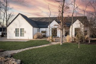 3807 Copper Ridge, Rogers, AR 72756