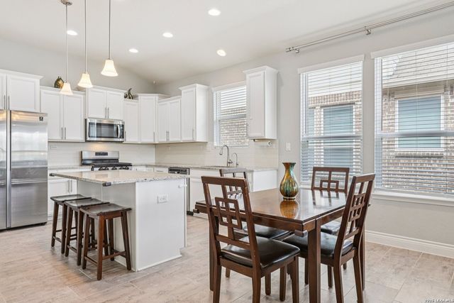 27450 Paraiso Sands, Boerne, TX 78015