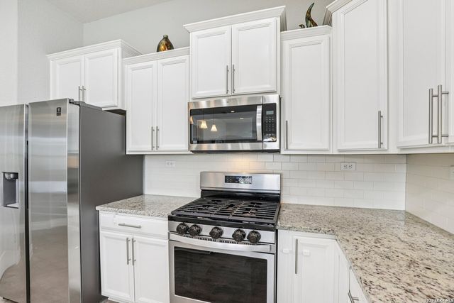 27450 Paraiso Sands, Boerne, TX 78015