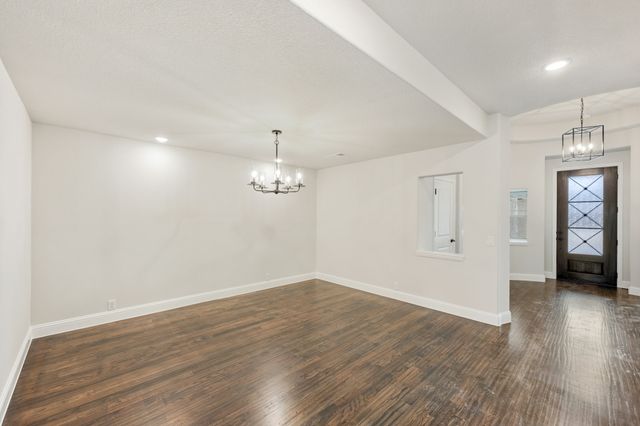 914 Cardinal Drive, Midlothian, TX 76065