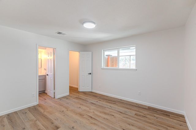 9214 Woodland Oaks Drive, Houston, TX 77040