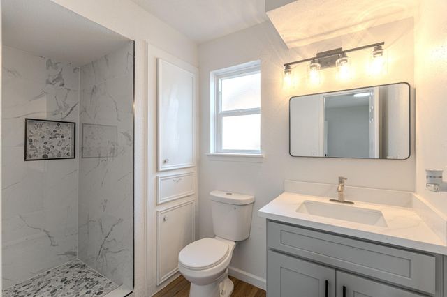 9214 Woodland Oaks Drive, Houston, TX 77040