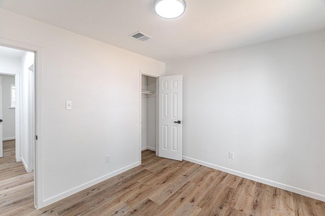 9214 Woodland Oaks Drive, Houston, TX 77040