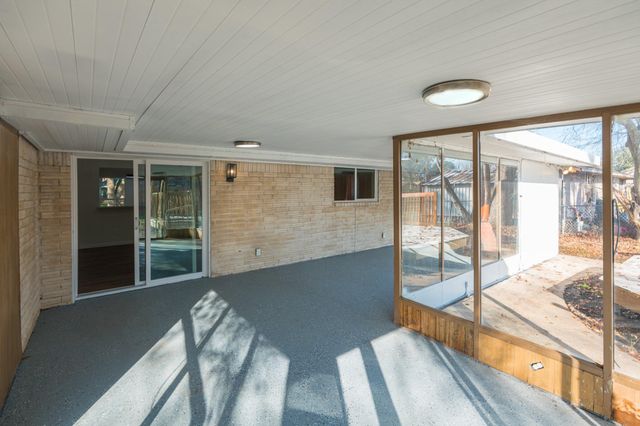 9214 Woodland Oaks Drive, Houston, TX 77040