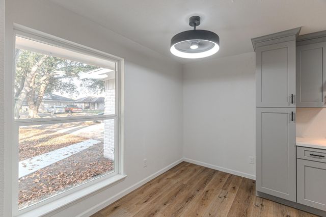 9214 Woodland Oaks Drive, Houston, TX 77040