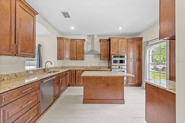1557 BLACKWOOD AVENUE, Gotha, FL 34734