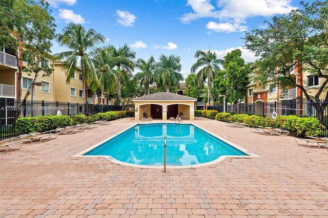 7085 Nova Drive 330, Davie, FL 33317