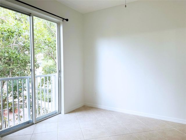 7085 Nova Drive 330, Davie, FL 33317