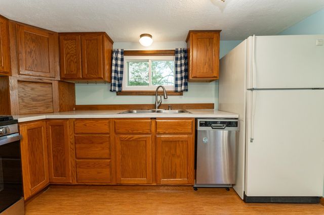 1608 Fessenden Avenue, Mount Pleasant, MI 48858