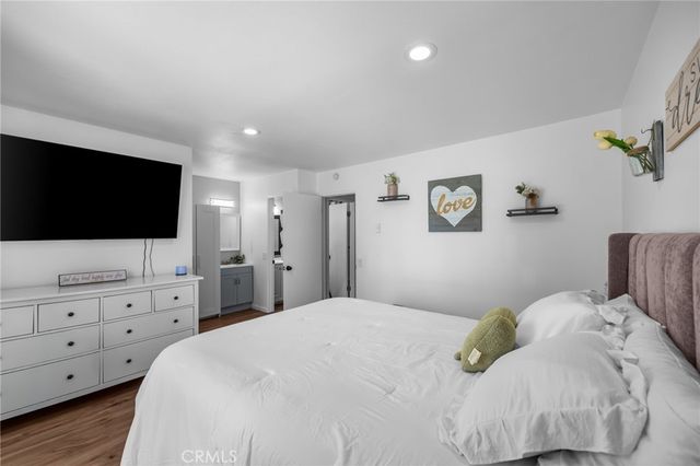 3010 Bradford D, Santa Ana, CA 92707