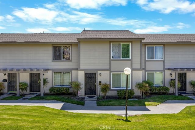 3010 Bradford D, Santa Ana, CA 92707