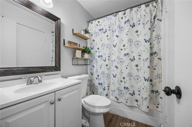 3010 Bradford D, Santa Ana, CA 92707
