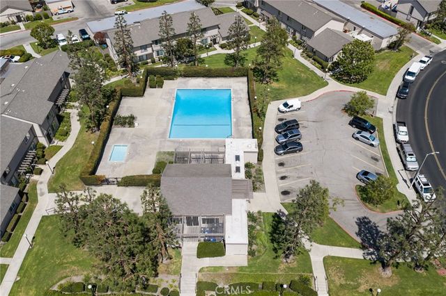 3010 Bradford D, Santa Ana, CA 92707