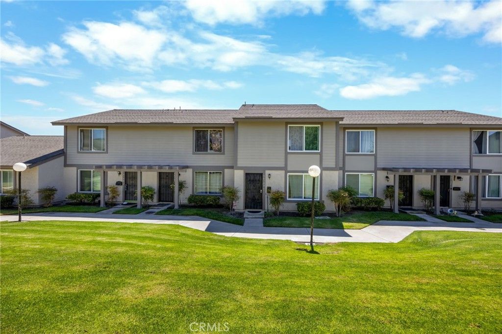 3010 Bradford D, Santa Ana, CA 92707