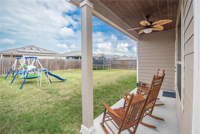 7506 QUARTZ Dr, Corpus Christi, TX 78414