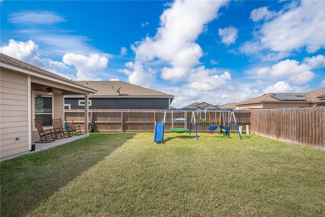 7506 QUARTZ Dr, Corpus Christi, TX 78414