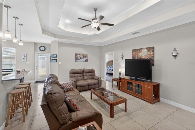 7506 QUARTZ Dr, Corpus Christi, TX 78414