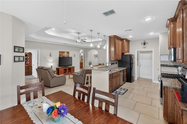 7506 QUARTZ Dr, Corpus Christi, TX 78414