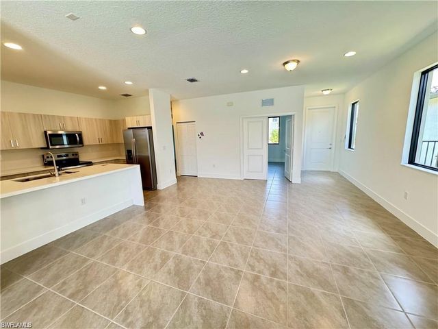 5116 Isidora LN, Immokalee, FL 34142