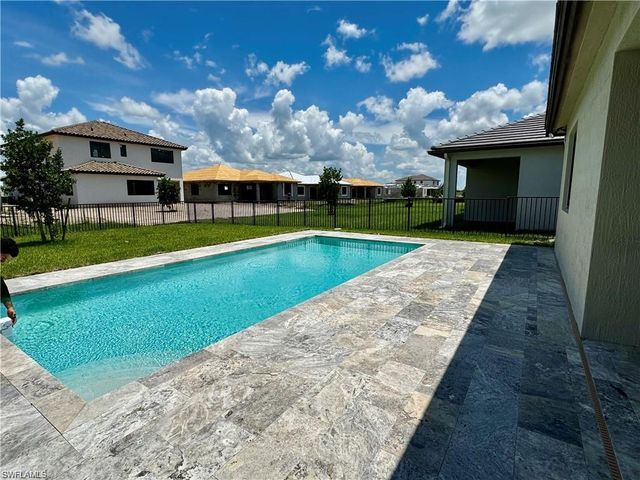 5116 Isidora LN, Immokalee, FL 34142