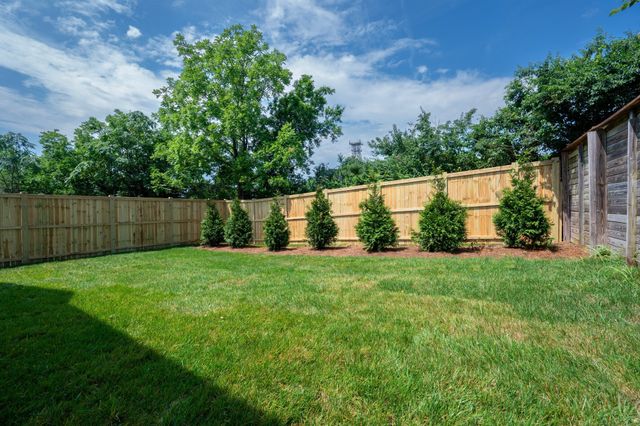 521 31st Ave, N, Nashville, TN 37209