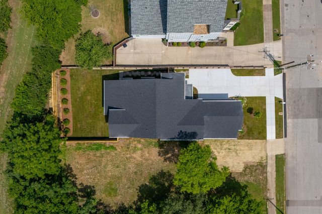 521 31st Ave, N, Nashville, TN 37209