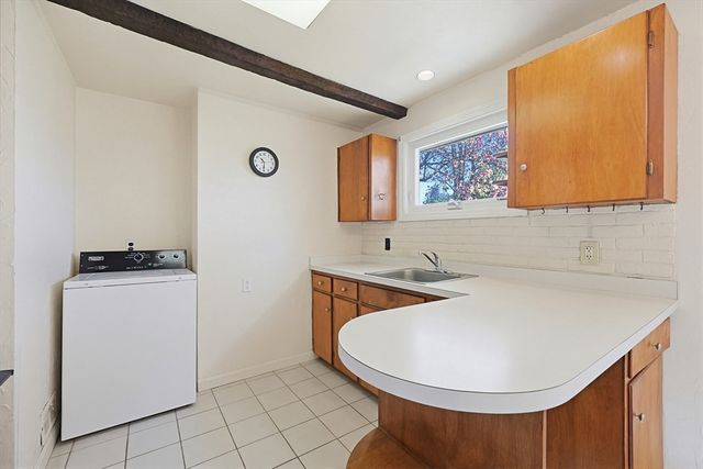 11 Regal St, Holliston, MA 01746