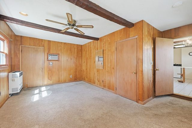 11 Regal St, Holliston, MA 01746