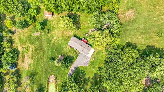 18480 Country Squires Circle, Prior Lake, MN 55372