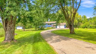 18480 Country Squires Circle, Prior Lake, MN 55372