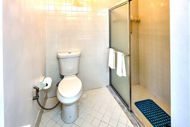10500 NW 71st Place, Tamarac, FL 33321