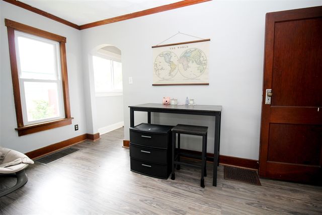 806 West Street, Three Rivers, MI 49093