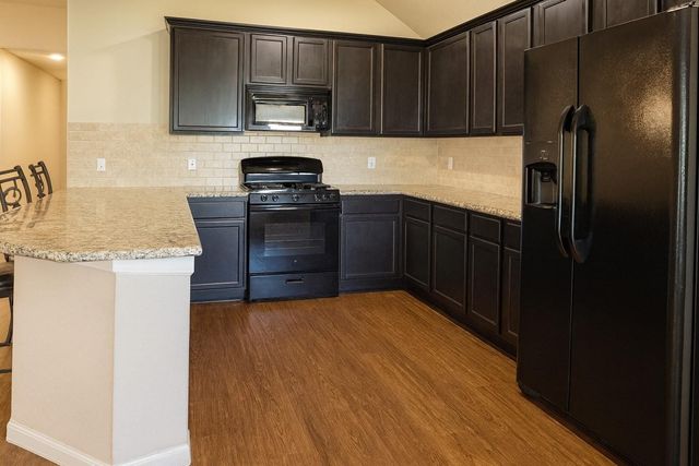 54 Rodeo Crest Drive, Manvel, TX 77578