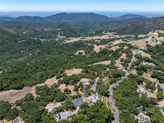 12709 Paso Verde Court, Atascadero, CA 93422