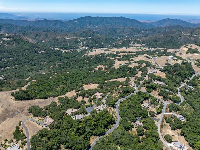 12709 Paso Verde Court, Atascadero, CA 93422